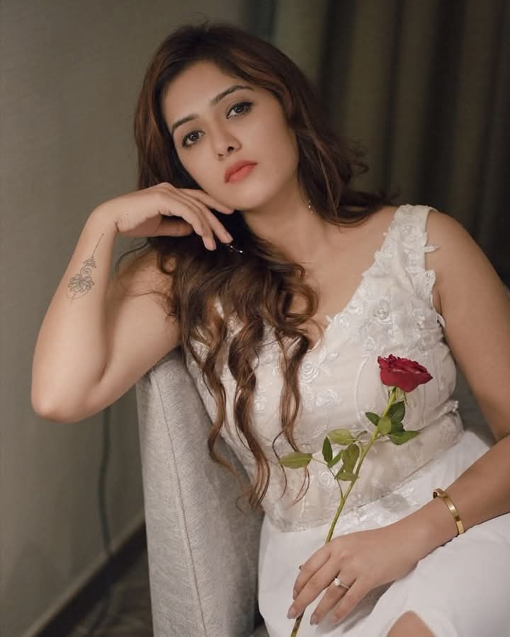 Call Girls In Noida